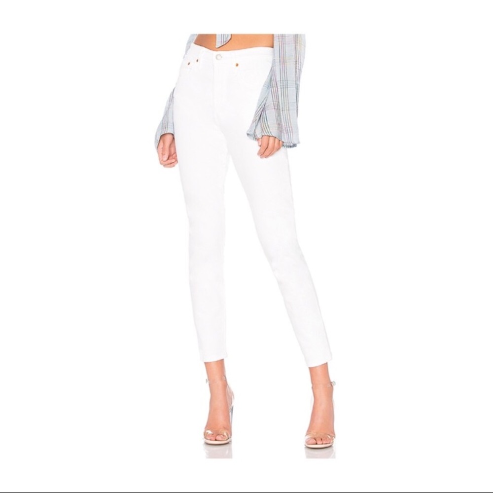 Levi’s 501 Skinny White 24 x 28 buttonfly stretch